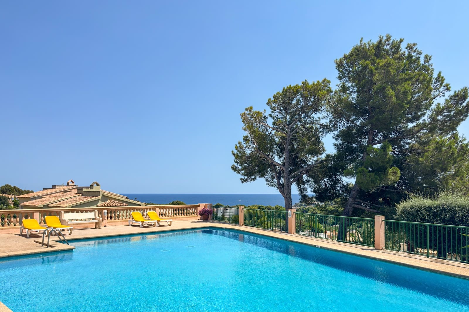 2 makuuhuone Huoneisto myytävänä paikassa Font de Sa Cala / Font de La Cala mukana uima-altaan 
autotalli - 430 000 € (Ref: 10125145)