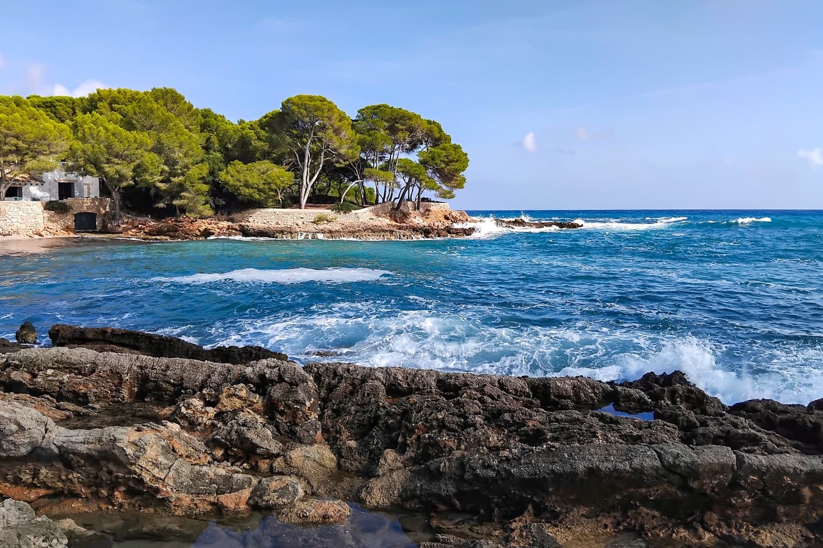3 makuuhuone Omakotitalo myytävänä paikassa Font de Sa Cala / Font de La Cala mukana 
autotalli - 470 000 € (Ref: 10135113)