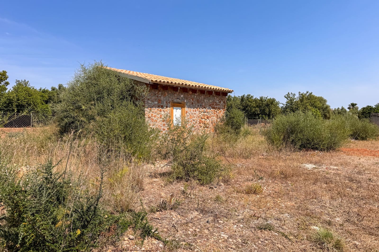 Grunde uden byggetilladelser til salg i Binissalem - € 750.000 (Ref: 10136729)