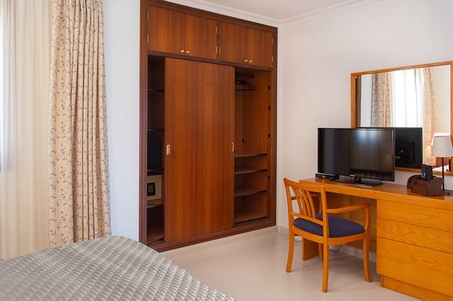 2 sypialnia Apartament do wynajęcia w Cala Ratjada, Capdepera z garażem - 1 700 € (Ref: 10141458)