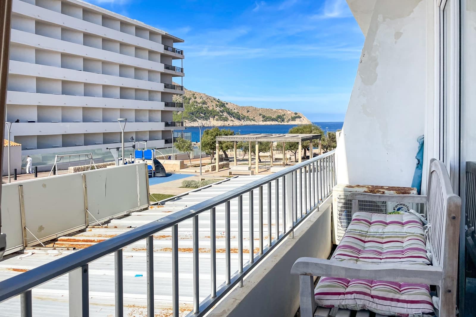 1 bedroom Apartment for sale in Cala Ratjada - € 235,000 (Ref: 10172305)
