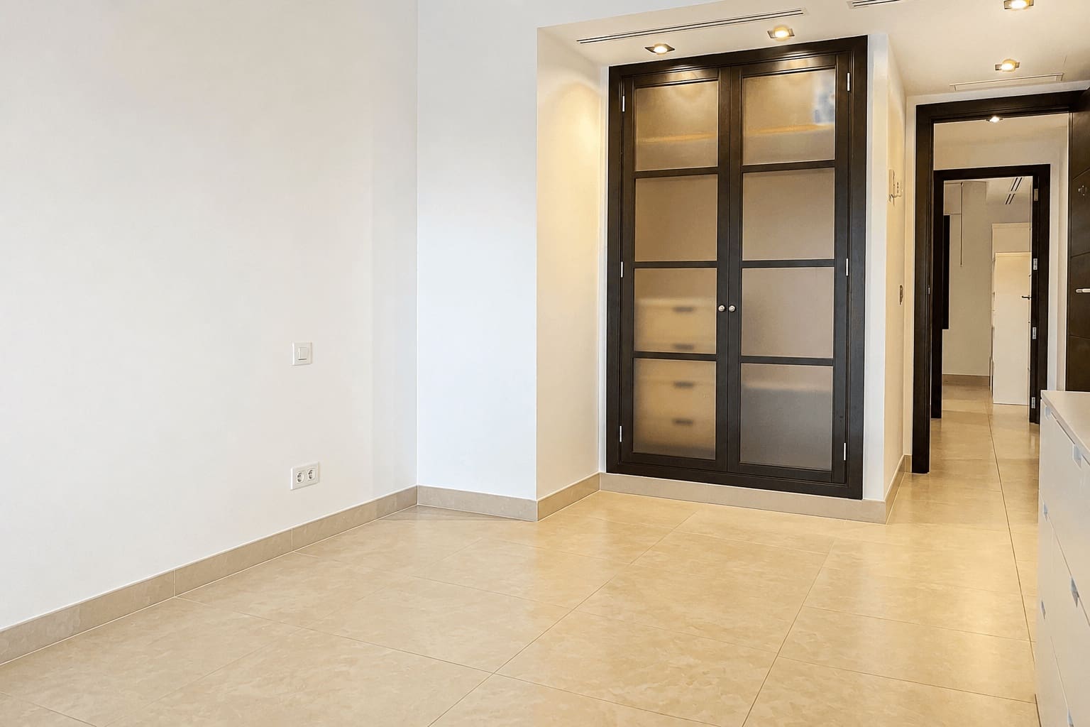 3 slaapkamer Appartement te huur in Cala Ratjada met garage - € 2.950 (Ref: 8045214)