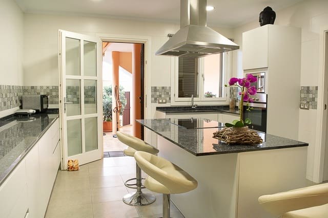 6 soverom Hus til salgs i Capdepera med svømmebasseng garasje - € 899 000 (Ref: 8045239)