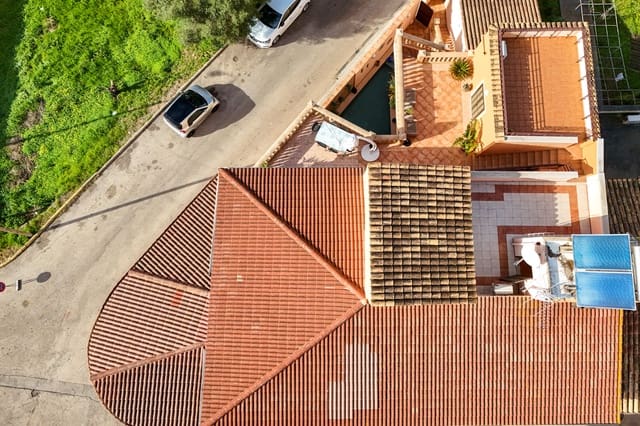 6 soveværelse Byhus til salg i Capdepera med swimmingpool garage - € 899.000 (Ref: 8045239)