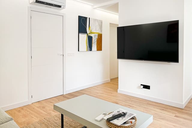 5 sovrum Lägenhet att hyra i Cala Ratjada, Capdepera - 3 000 € (Ref: 8045246)