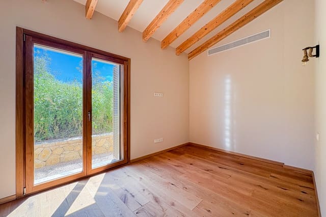 Chalet de 5 habitaciones en L'Aranjassa / S'Aranjassa, Palma de Mallorca en venta con piscina - 2.700.000 € (Ref: 8045269)