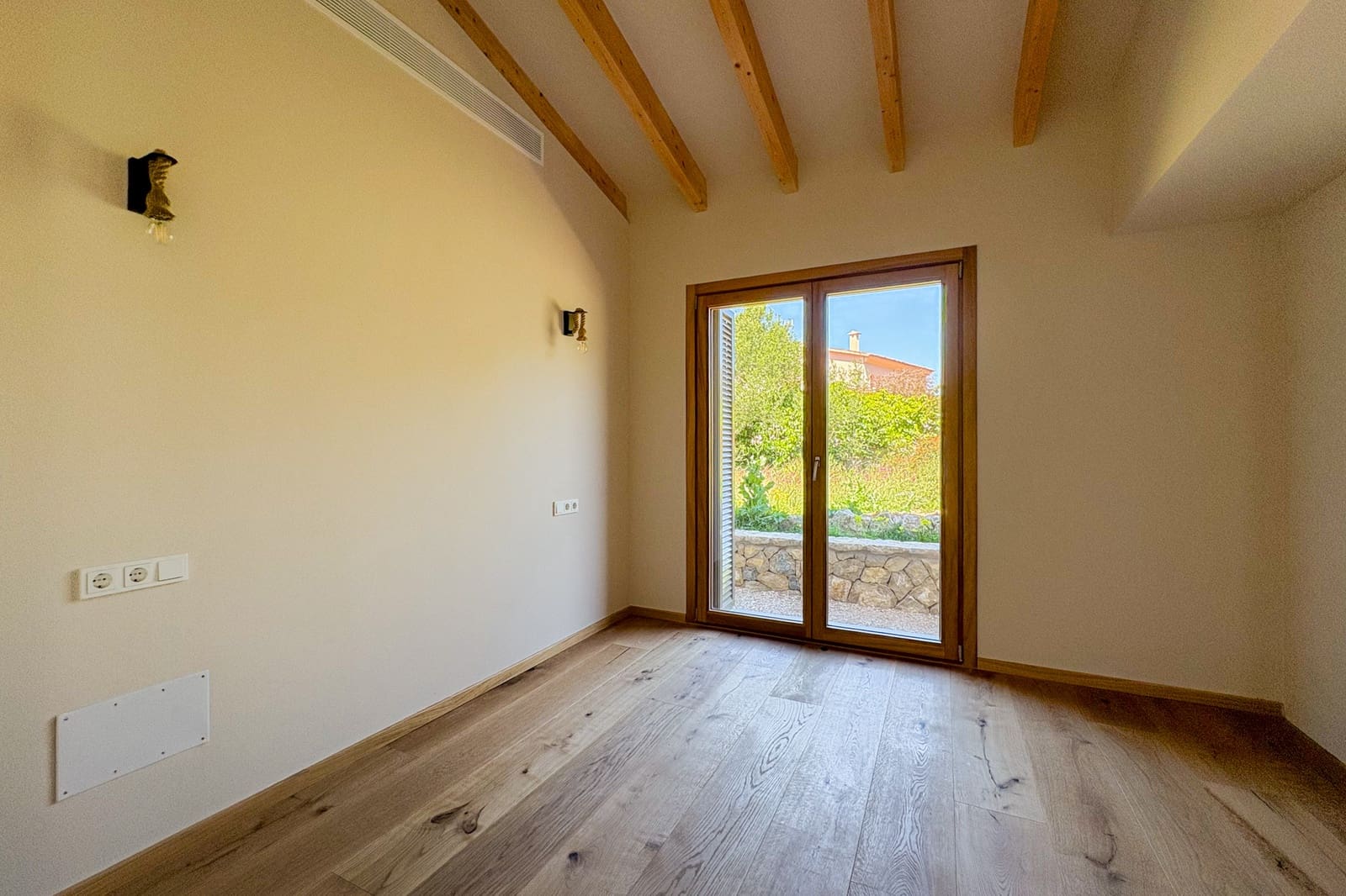 5 bedroom Villa for sale in L'Aranjassa / S'Aranjassa with pool - € 2,700,000 (Ref: 8045269)