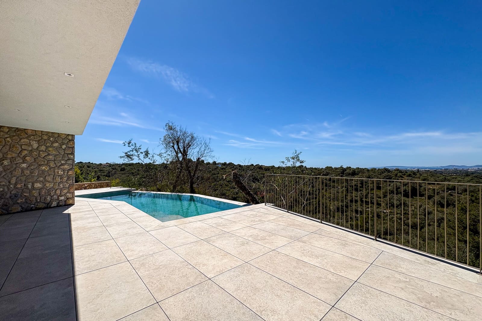 5 bedroom Villa for sale in L'Aranjassa / S'Aranjassa with pool - € 2,700,000 (Ref: 8045269)