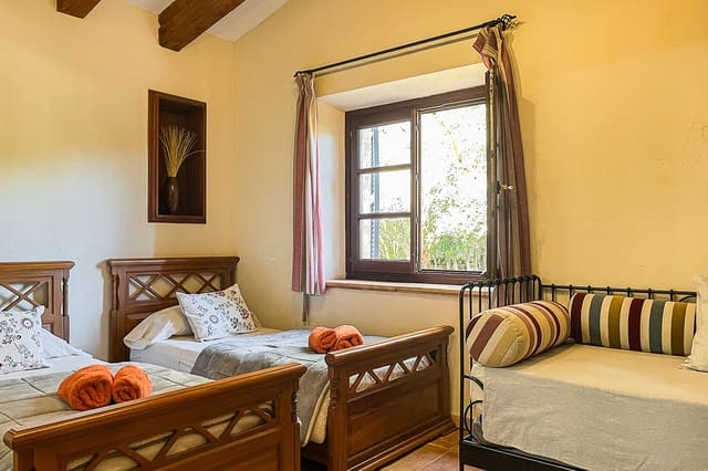 6 makuuhuone Huvila myytävänä paikassa Canyamel, Capdepera mukana uima-altaan - 2 200 000 € (Ref: 8089742)