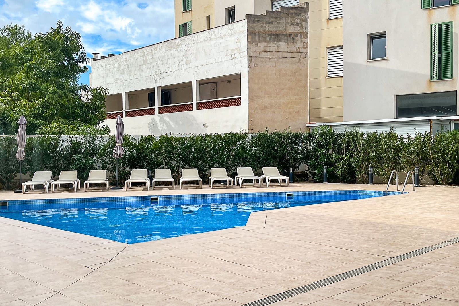 2 Zimmer Apartment zu vermieten in Cala Ratjada mit Pool Garage - 1.500 € (Ref: 8201259)