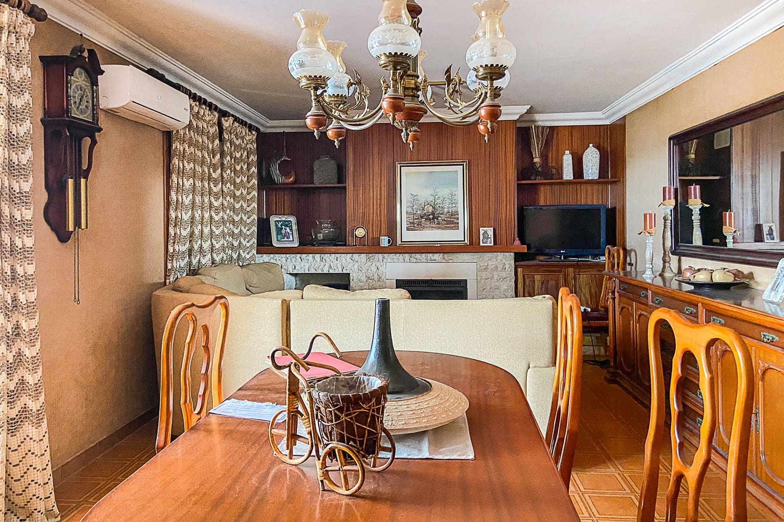 9 quarto Moradia para venda em Arta - 599 000 € (Ref: 8220023)