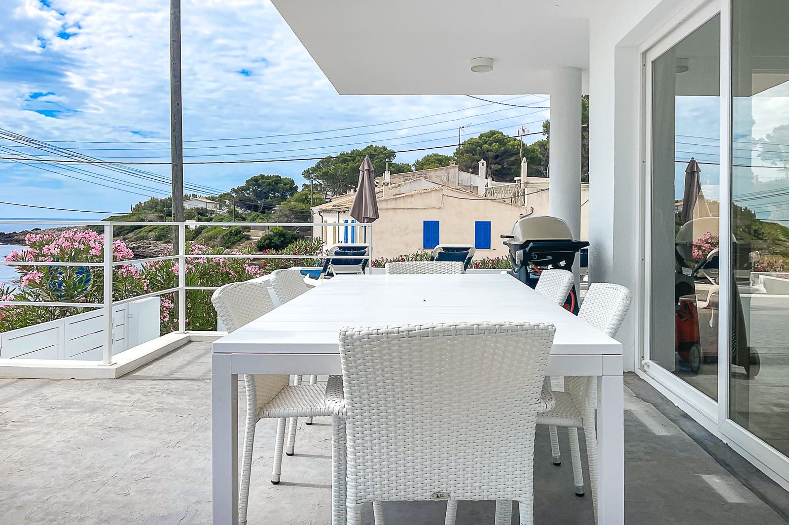 4 Zimmer Villa zu vermieten in Cala Ratjada mit Garage - 3.750 € (Ref: 8397927)