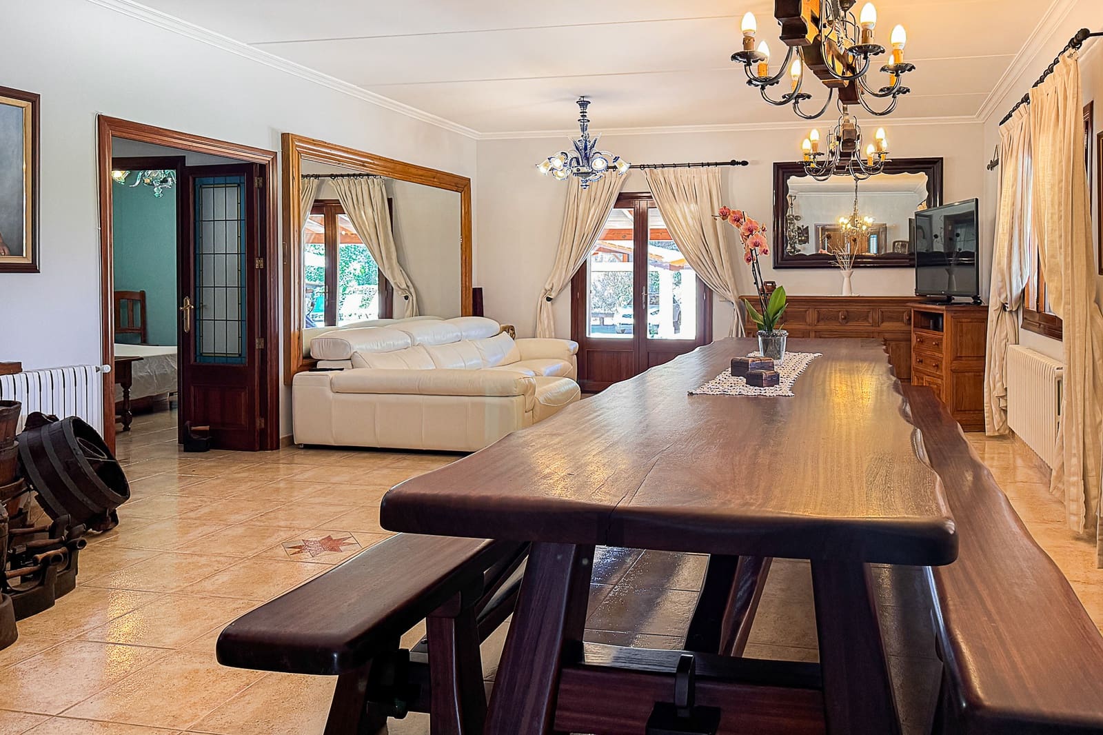 4 slaapkamer Villa te koop in Santa Margalida met zwembad - € 1.999.900 (Ref: 8449252)