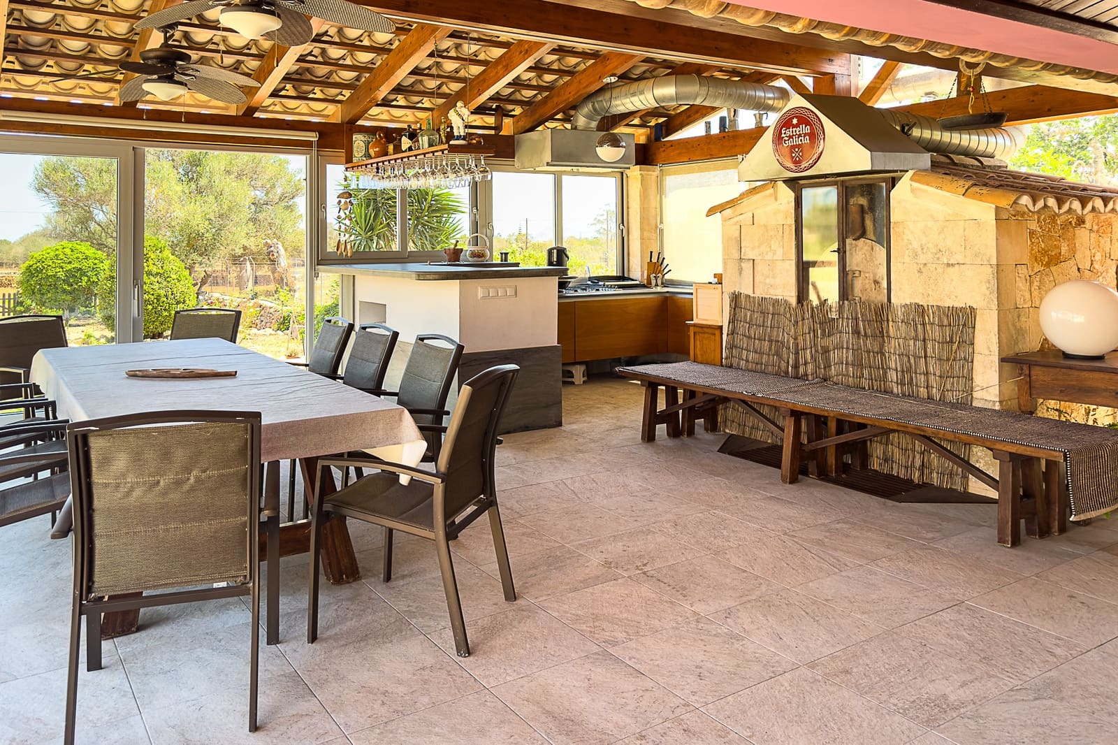 4 slaapkamer Villa te koop in Santa Margalida met zwembad - € 1.999.900 (Ref: 8449252)