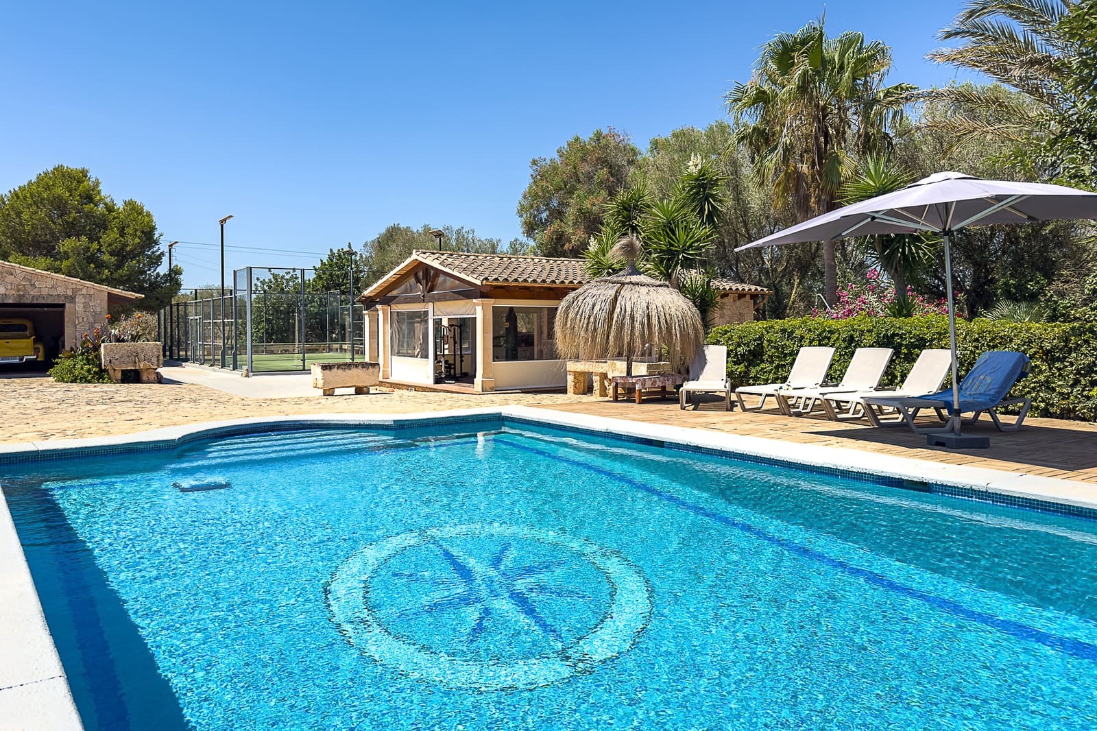 4 slaapkamer Villa te koop in Santa Margalida met zwembad - € 1.999.900 (Ref: 8449252)