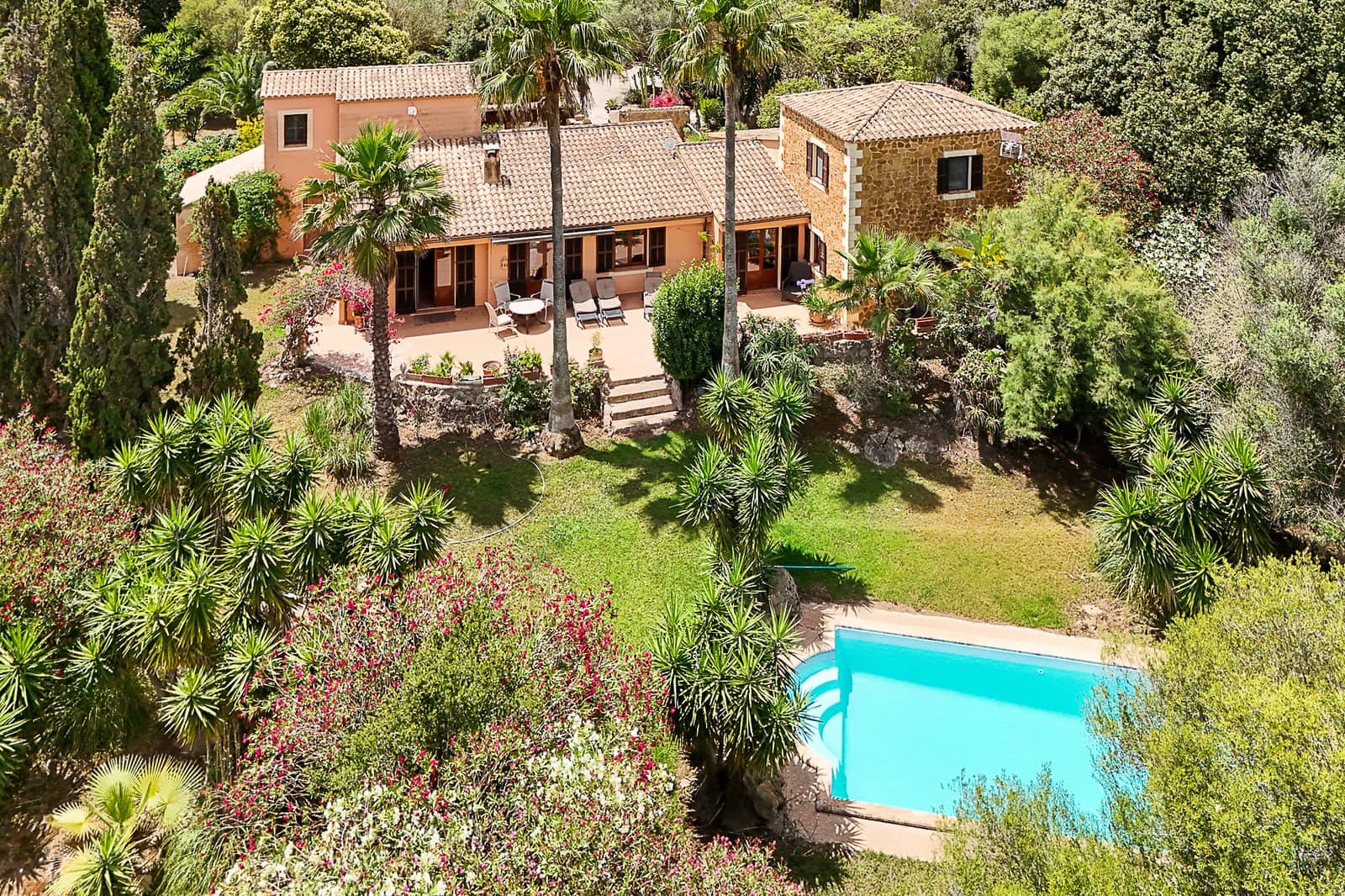 6 soveværelse Villa til salg i Arta med swimmingpool - € 1.450.000 (Ref: 8459241)