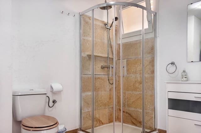 5 soveværelse Villa til salg i Cala Ratjada, Capdepera med swimmingpool - € 1.350.000 (Ref: 8481454)