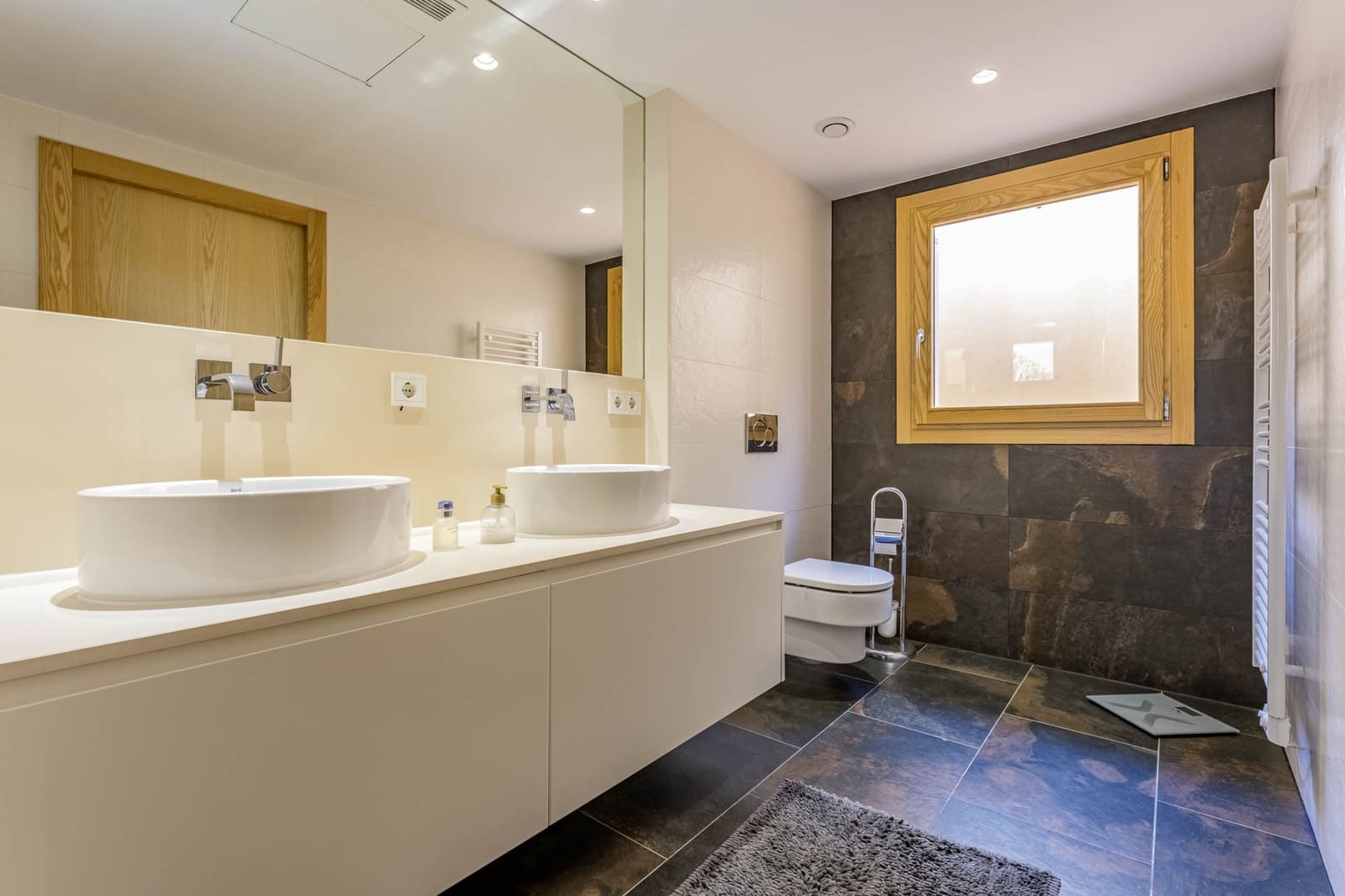 5 soverom Villa til salgs i Cala Ratjada med svømmebasseng garasje - € 3 900 000 (Ref: 8537570)