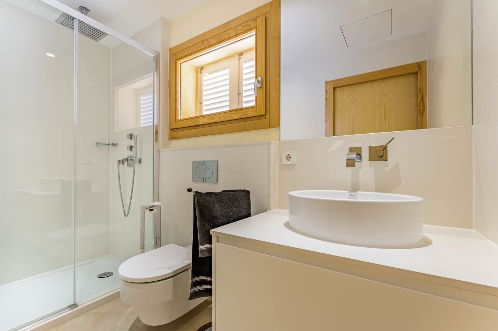 5 soverom Villa til salgs i Cala Ratjada med svømmebasseng garasje - € 3 900 000 (Ref: 8537570)