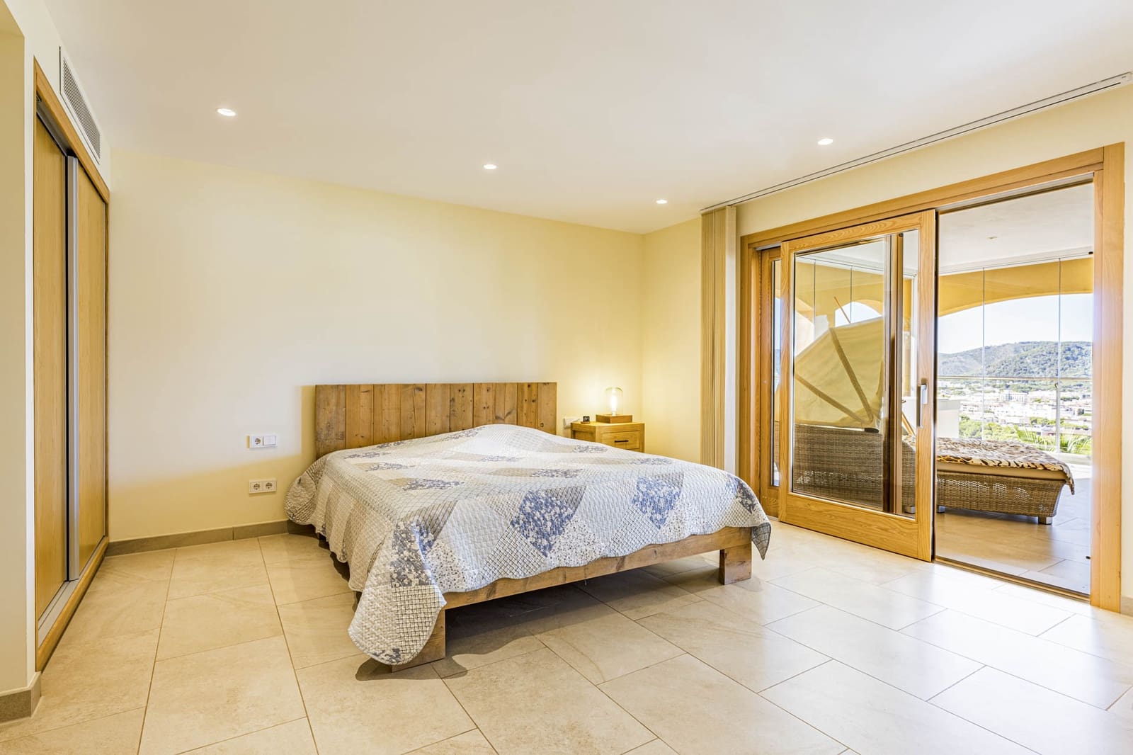 5 soverom Villa til salgs i Cala Ratjada med svømmebasseng garasje - € 3 900 000 (Ref: 8537570)