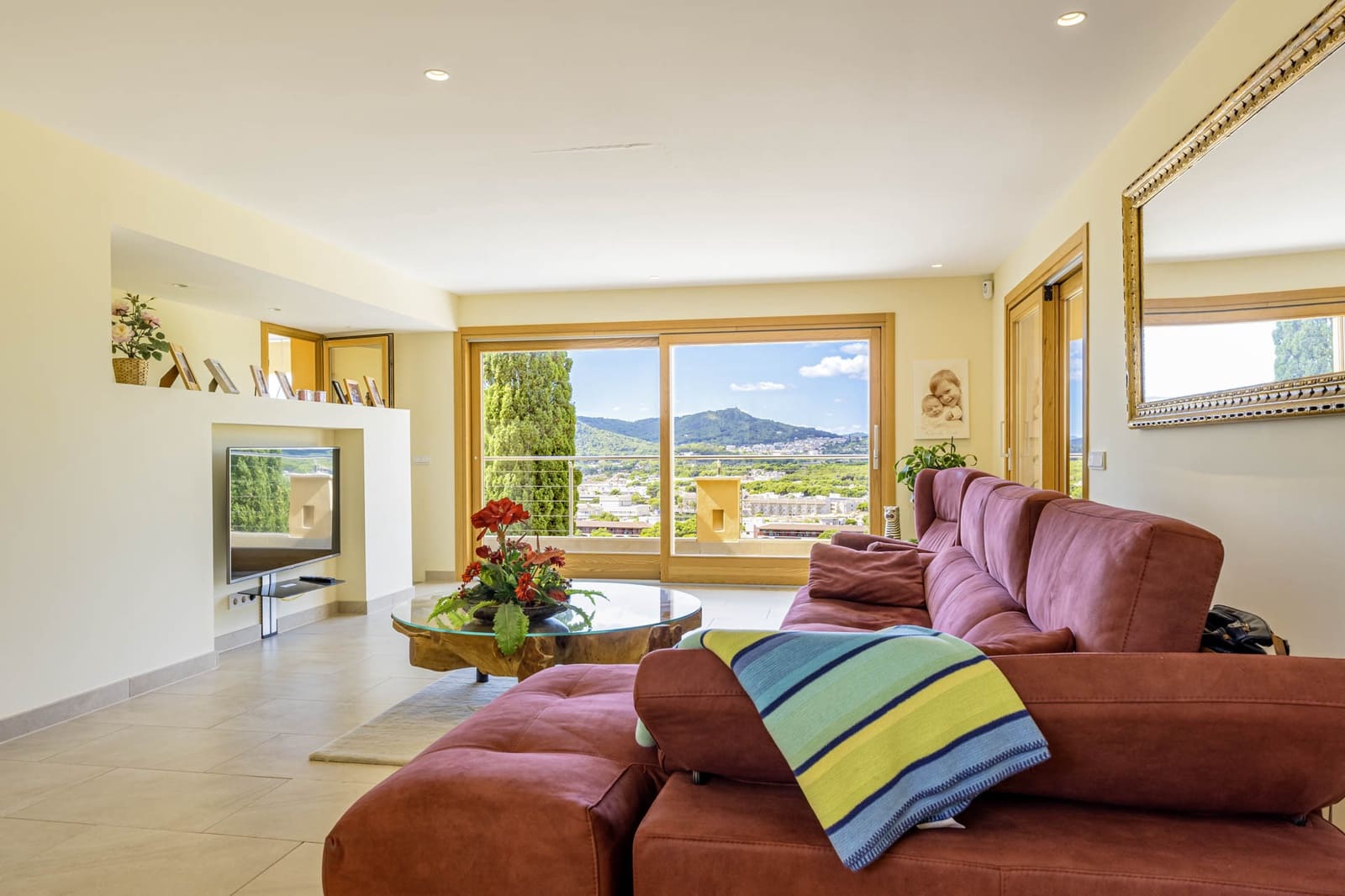 5 soverom Villa til salgs i Cala Ratjada med svømmebasseng garasje - € 3 900 000 (Ref: 8537570)