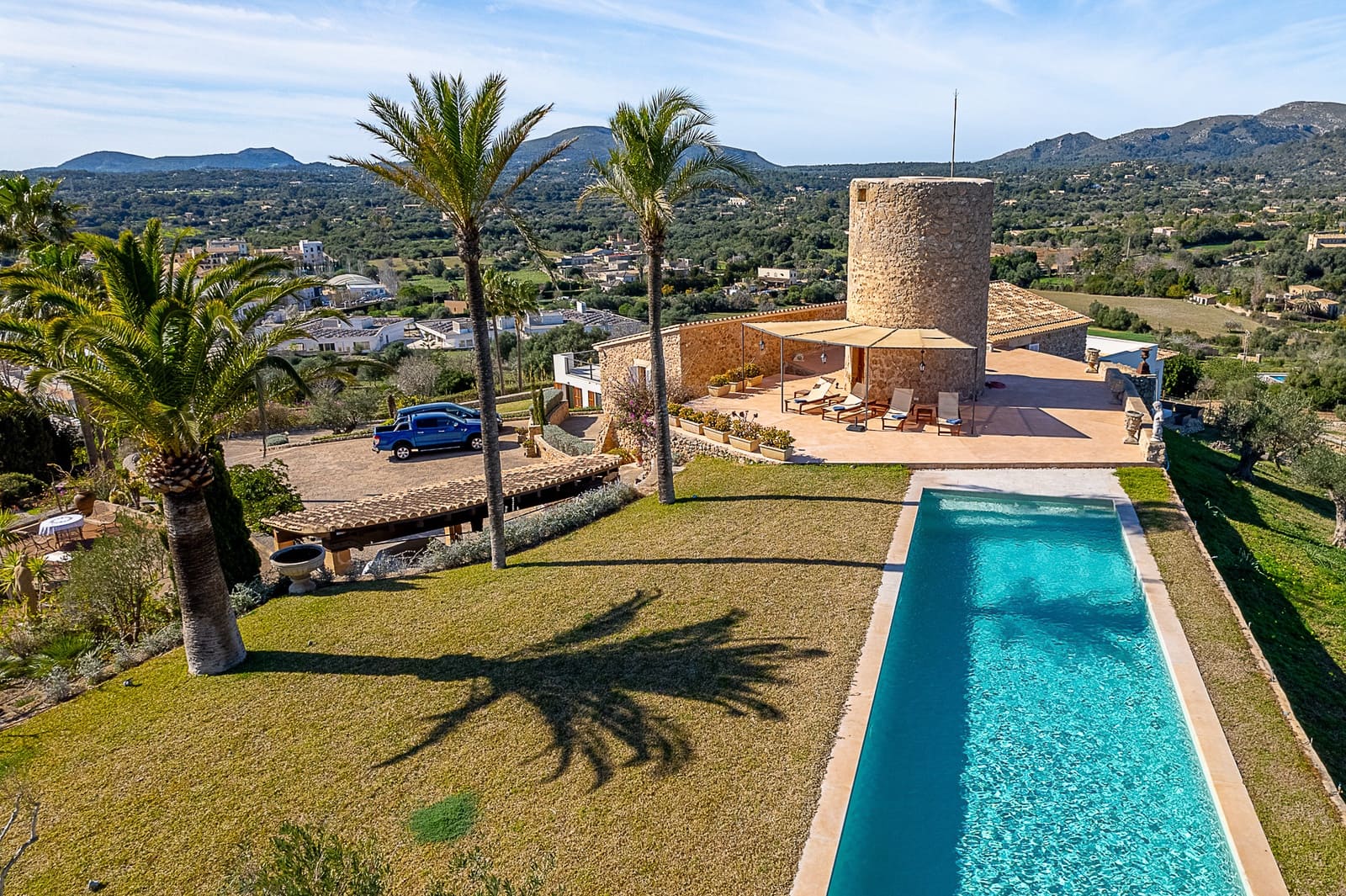 6 soveværelse Villa til salg i Arta med swimmingpool - € 4.250.000 (Ref: 8572944)