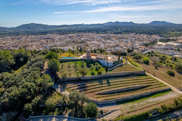 6 chambre Finca/Maison de Campagne à vendre à Artà avec piscine - 3 500 000 € (Ref: 8572944)