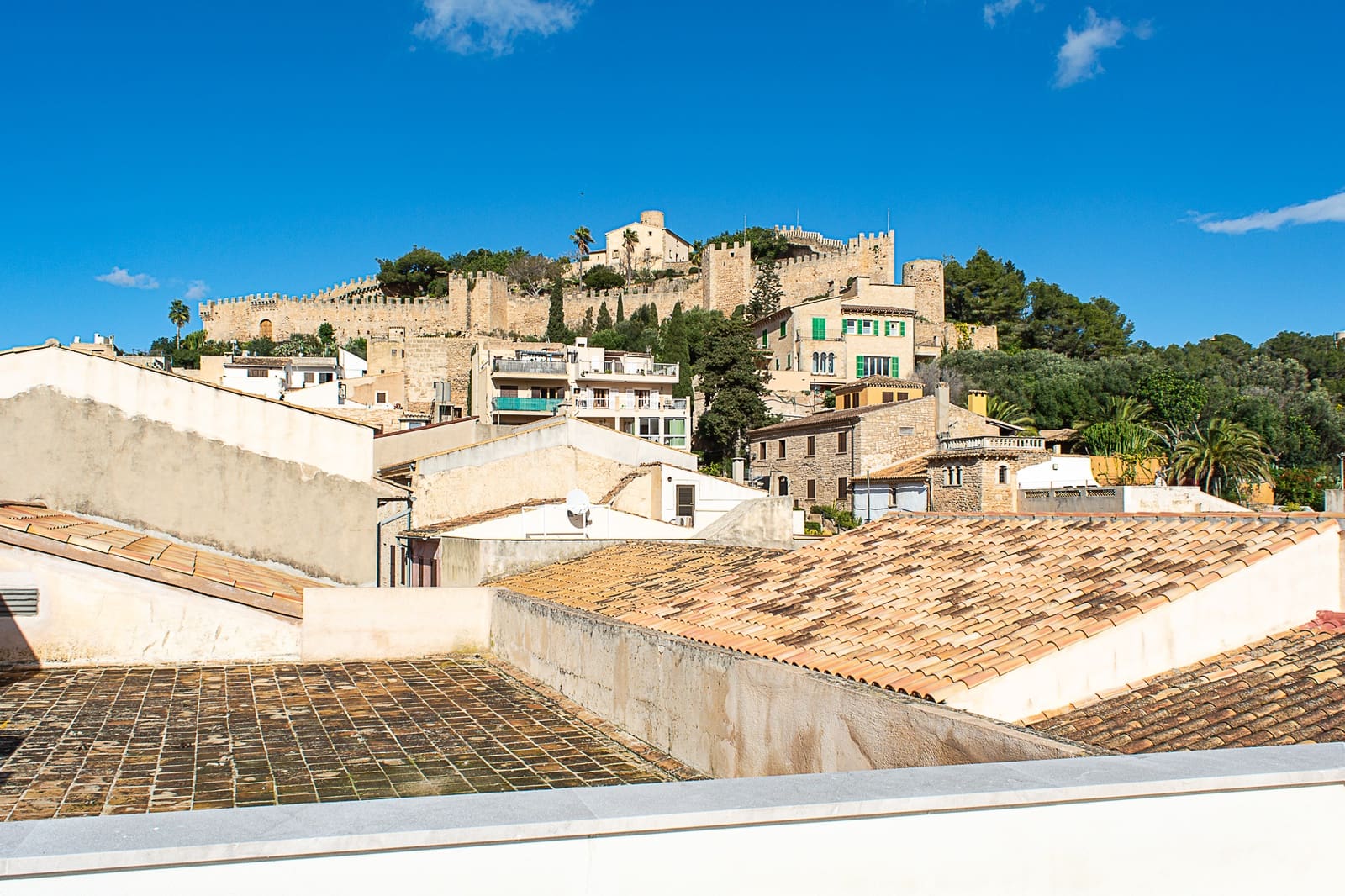 Maison de Ville de 3 chambres à louer à Capdepera - 1 800 € (Ref: 8581099)