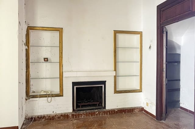 8 soverom Hus til salgs i Capdepera med garasje - € 720 000 (Ref: 8698532)