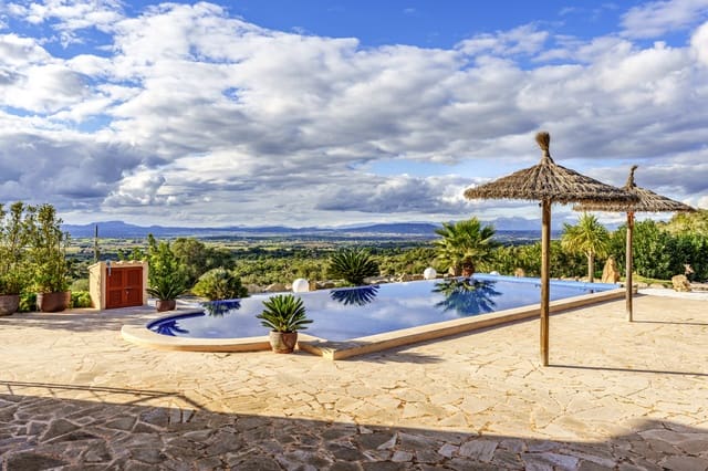 3 sypialnia Willa na sprzedaż w Son Macia, Manacor z basenem - 2 700 000 € (Ref: 8705404)