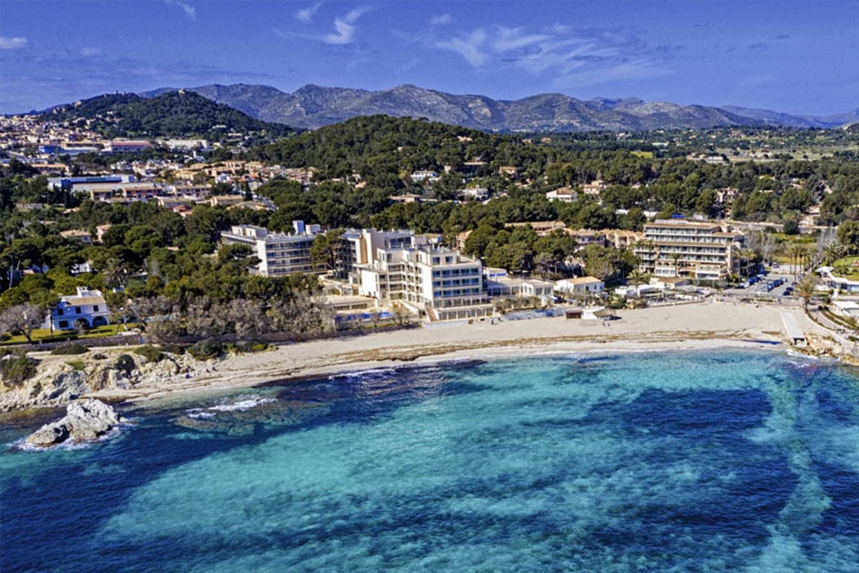 2 soveværelse Lejlighed til salg i Cala Ratjada med swimmingpool - € 569.000 (Ref: 8759049)