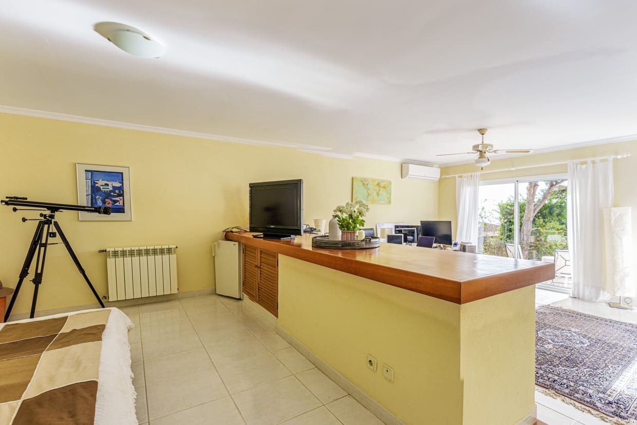 3 soveværelse Villa til salg i Costa de los Pinos med swimmingpool garage - € 2.980.000 (Ref: 8765767)