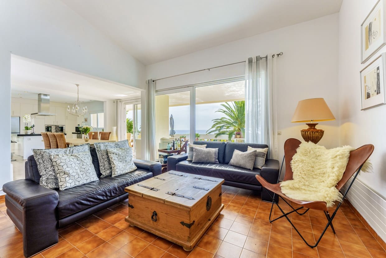 3 soveværelse Villa til salg i Costa de los Pinos med swimmingpool garage - € 2.980.000 (Ref: 8765767)