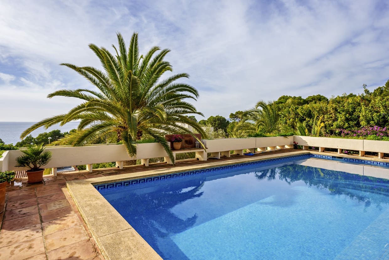 3 soveværelse Villa til salg i Costa de los Pinos med swimmingpool garage - € 2.980.000 (Ref: 8765767)