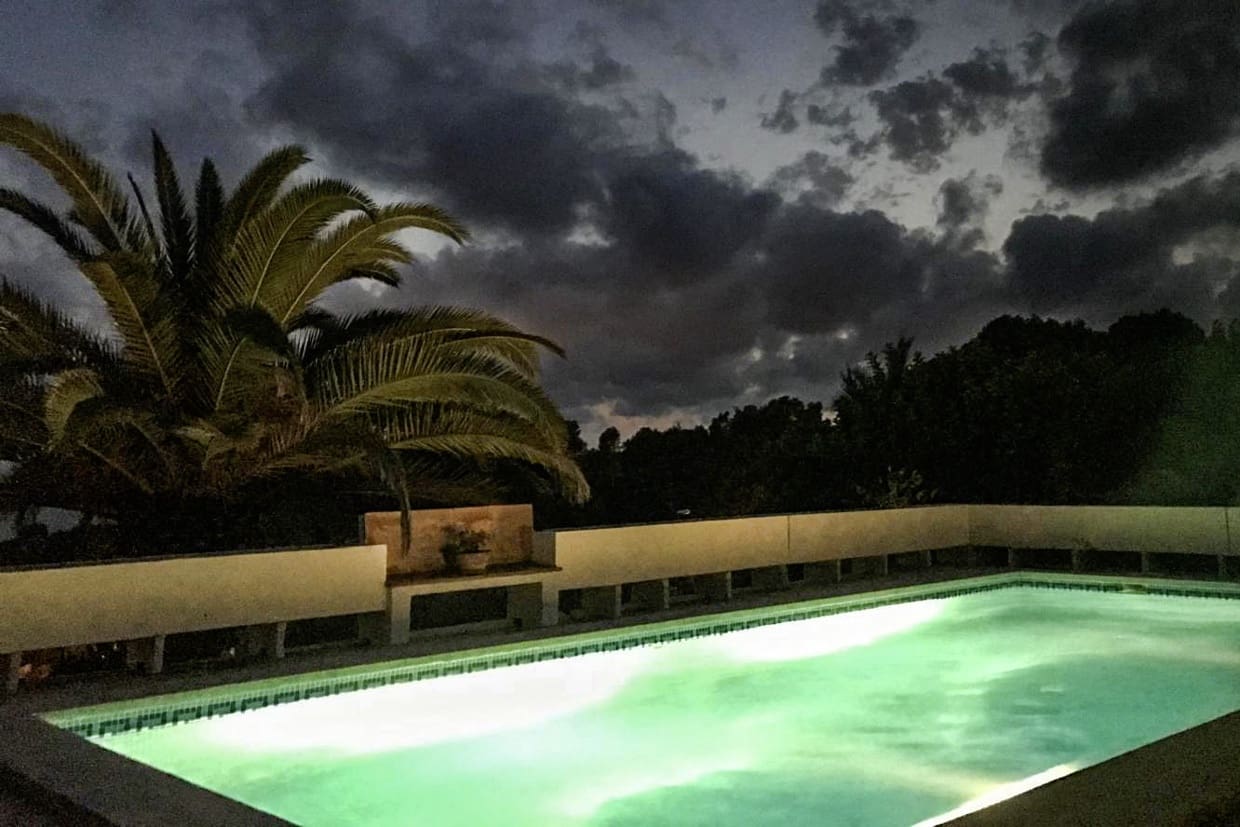 3 soveværelse Villa til salg i Costa de los Pinos med swimmingpool garage - € 2.980.000 (Ref: 8765767)