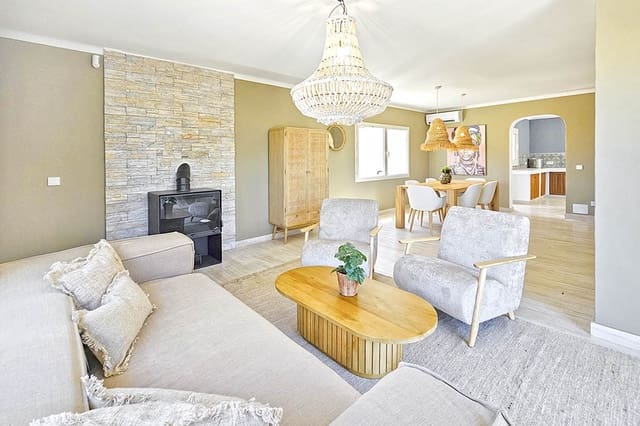 3 soveværelse Villa til salg i Colonia de Sant Pere / Colonia de San Pedro, Artà med swimmingpool - € 1.890.000 (Ref: 8863257)