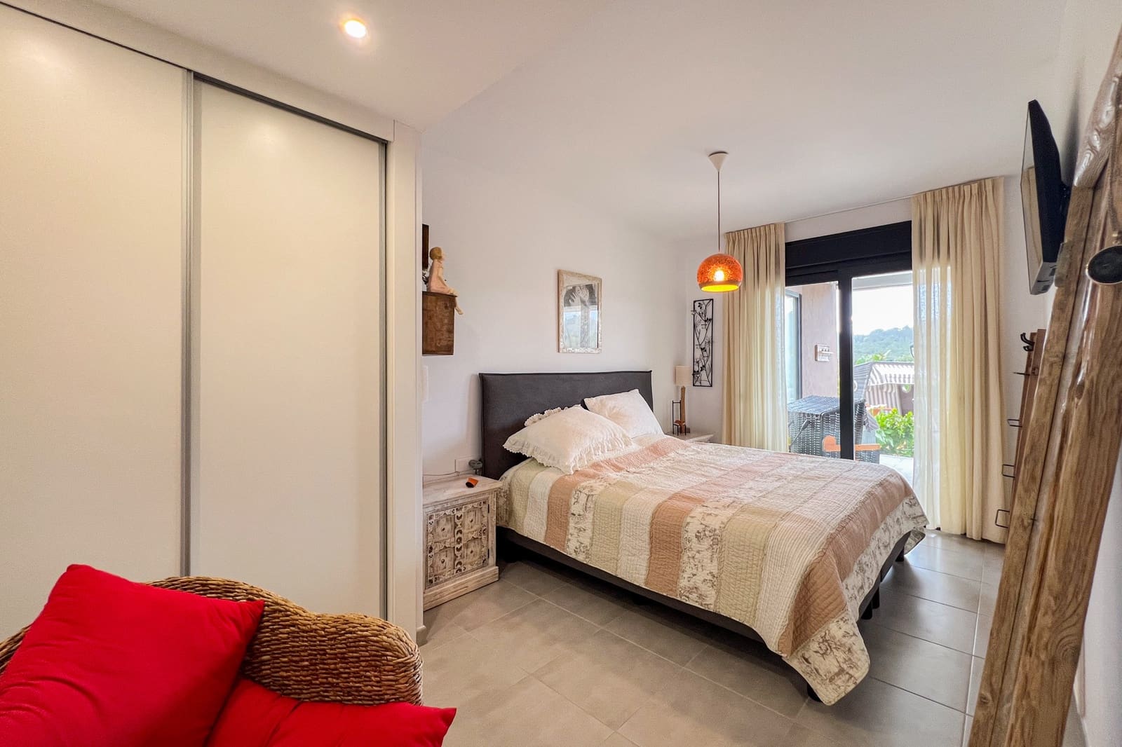 3 soveværelse Lejlighed til salg i Font de Sa Cala / Font de La Cala med swimmingpool - € 830.000 (Ref: 8924888)