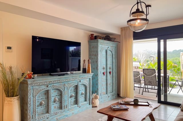 3 slaapkamer Appartement te koop in Font de Sa Cala / Font de La Cala, Capdepera met zwembad - € 830.000 (Ref: 8924888)