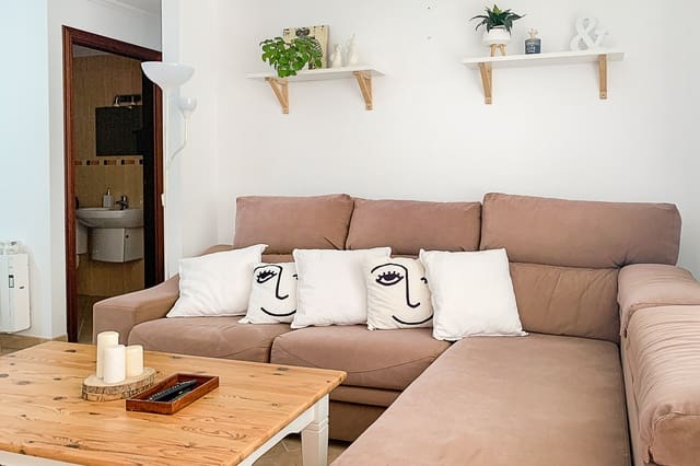 3 bedroom Apartment for rent in Cala Ratjada, Capdepera with garage - € 1,400 (Ref: 8973762)