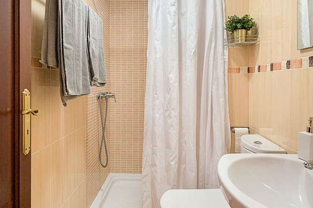 3 bedroom Apartment for rent in Cala Ratjada, Capdepera with garage - € 1,400 (Ref: 8973762)