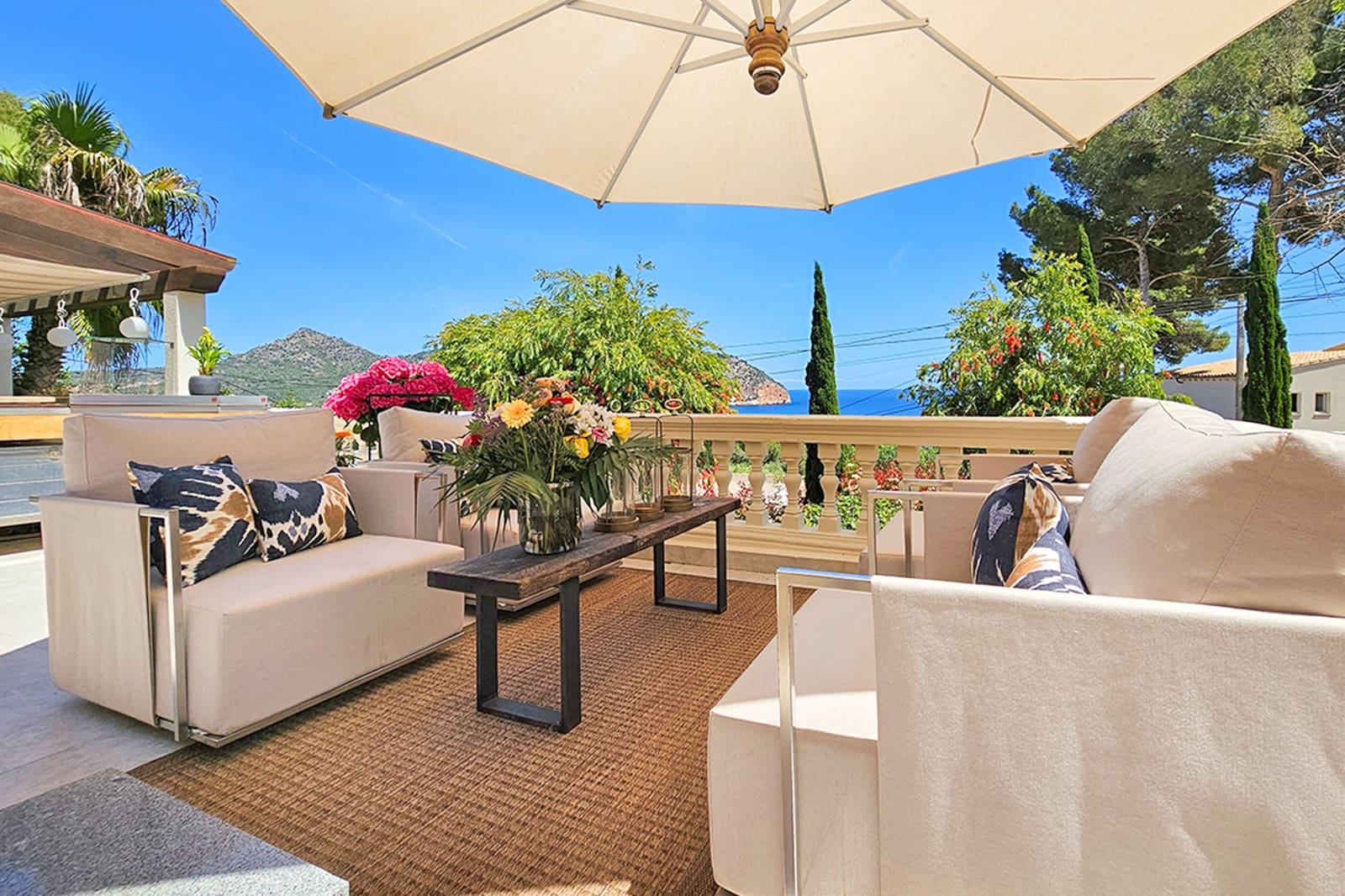 4 soverom Villa til salgs i Canyamel med svømmebasseng - € 2 195 000 (Ref: 8981033)