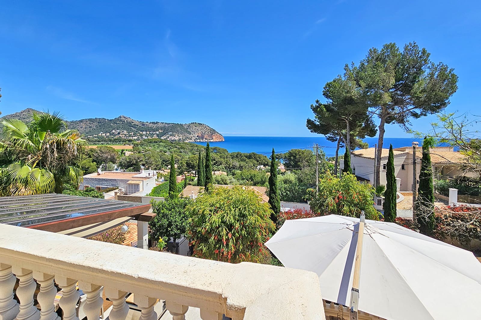 4 soverom Villa til salgs i Canyamel med svømmebasseng - € 2 195 000 (Ref: 8981033)