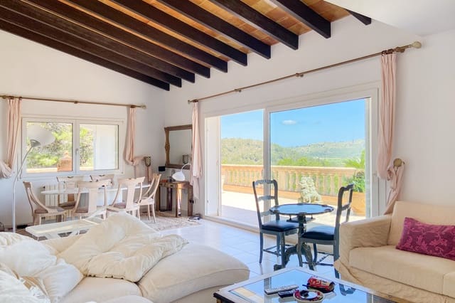 3 soverom Villa til salgs i Canyamel, Capdepera med svømmebasseng - € 1 290 000 (Ref: 9006060)