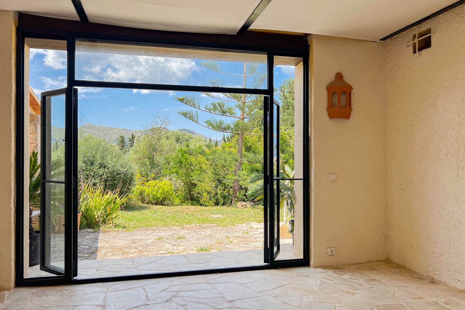 5 soveværelse Finca/Landehus til salg i Capdepera med swimmingpool - € 999.000 (Ref: 9006685)