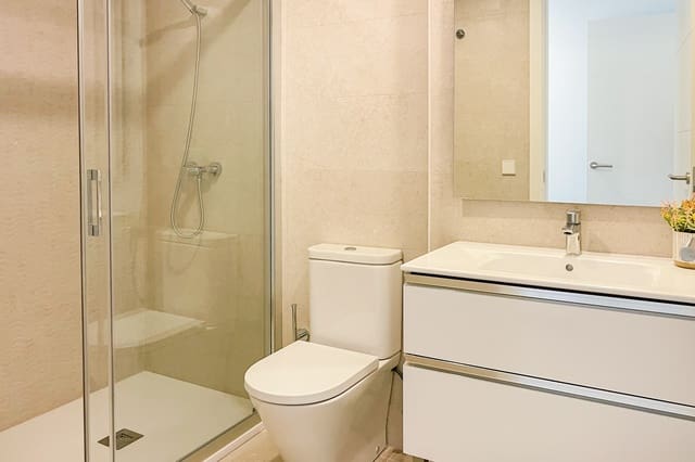 2 soveværelse Lejlighed til salg i Cala Ratjada, Capdepera med swimmingpool - € 420.000 (Ref: 9013454)