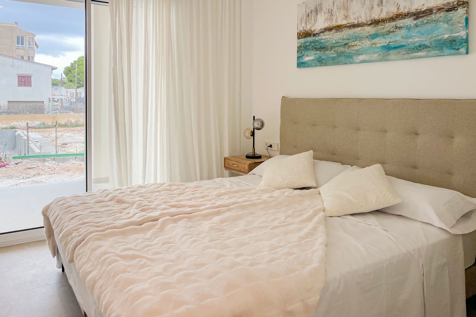 2 bedroom Apartment for sale in Cala Ratjada with pool - € 420,000 (Ref: 9015914)