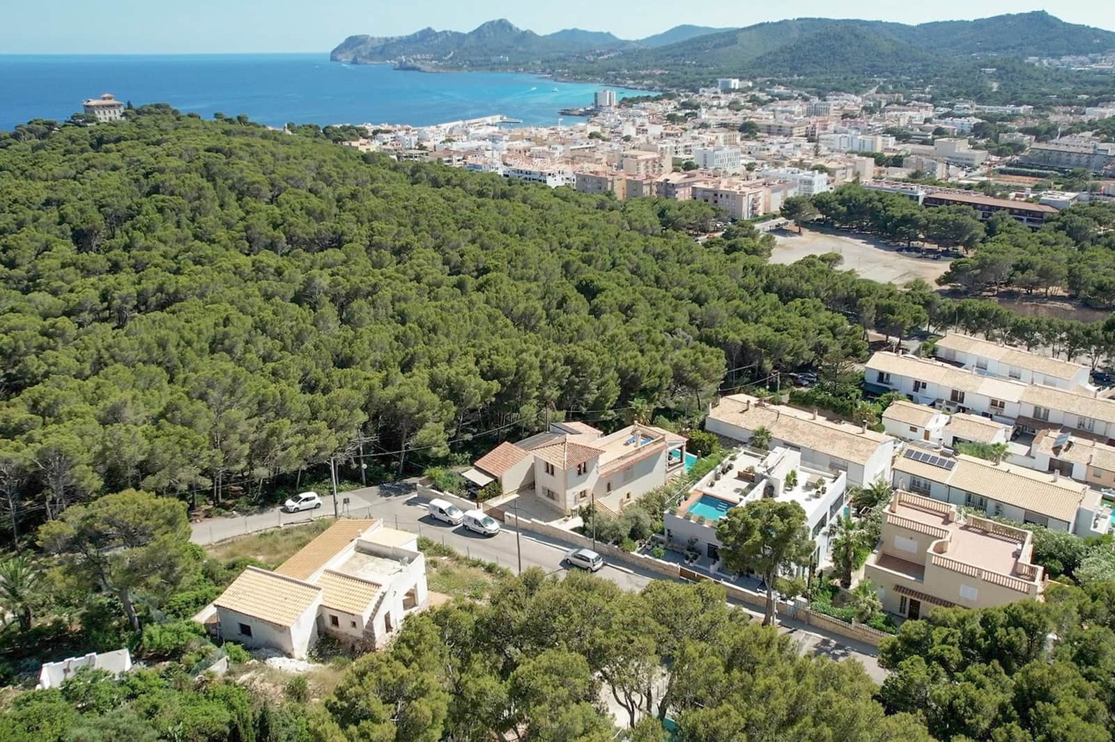 7 soverom Villa til salgs i Cala Ratjada med svømmebasseng - € 1 750 000 (Ref: 9022221)