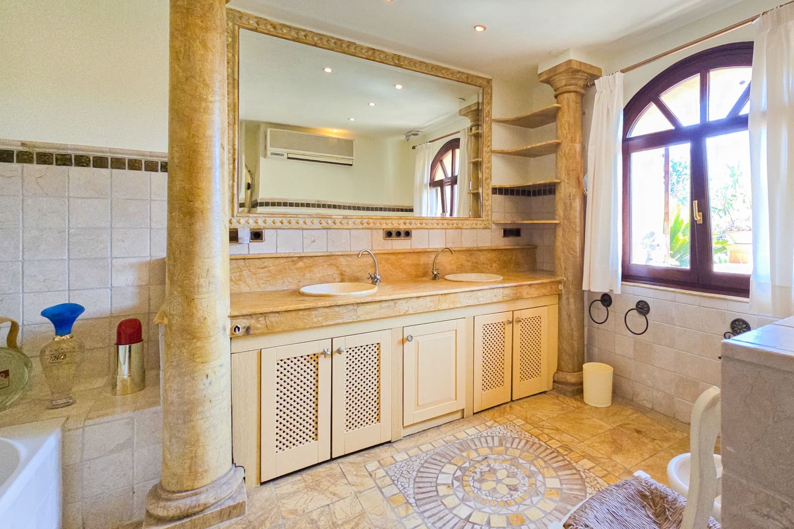 6 soverom Villa til salgs i Capdepera med svømmebasseng - € 1 590 000 (Ref: 9081291)