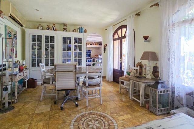 6 sovrum Villa till salu i Capdepera med pool - 1 590 000 € (Ref: 9081291)