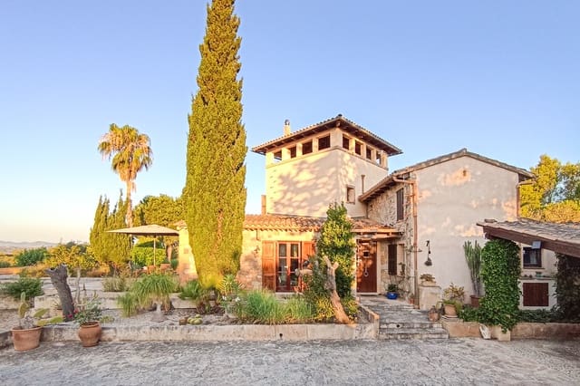 3 bedroom Villa for sale in Sant Llorenç des Cardassar with pool - € 690,000 (Ref: 9108232)